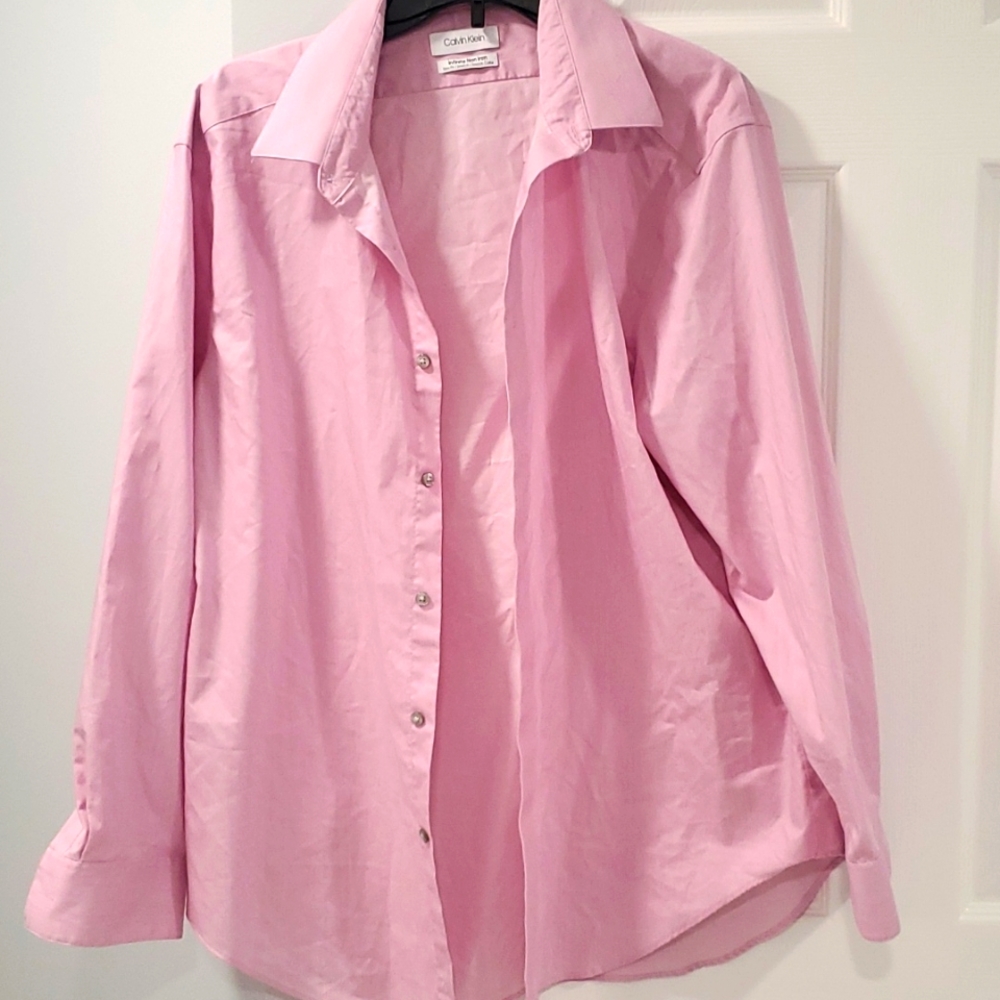 Men's pink dress shirt by Calvin Klein 17
